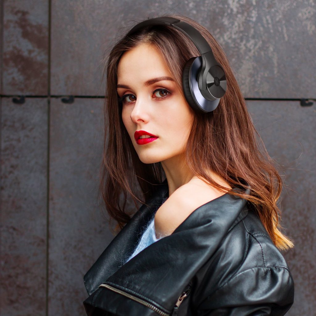 OneOdio A10 Noise-Canceling Wireless Headphones